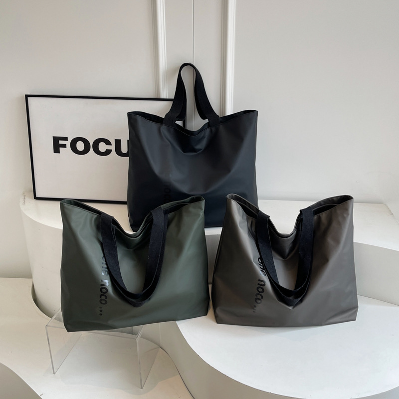 Seyahat Çantaları, Yüzme çanta - Women Bags Coach incelemesi ve fiyatı