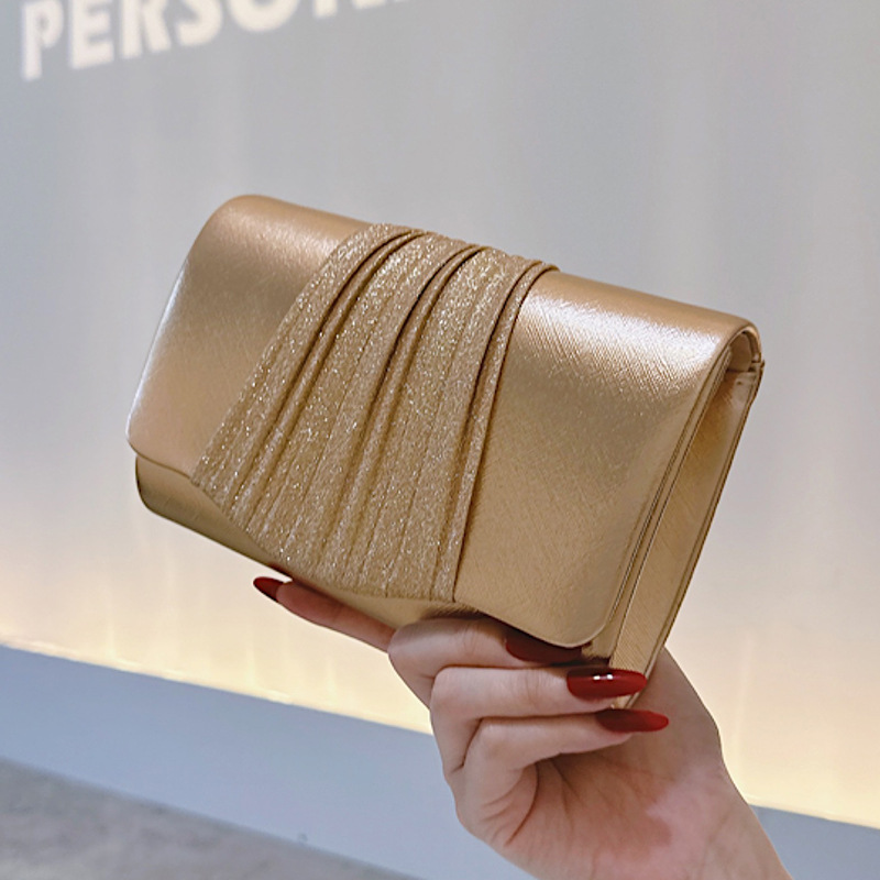 Kadınlar için Altın Küçük Akşa - Women Bags Gold incelemesi ve fiyatı