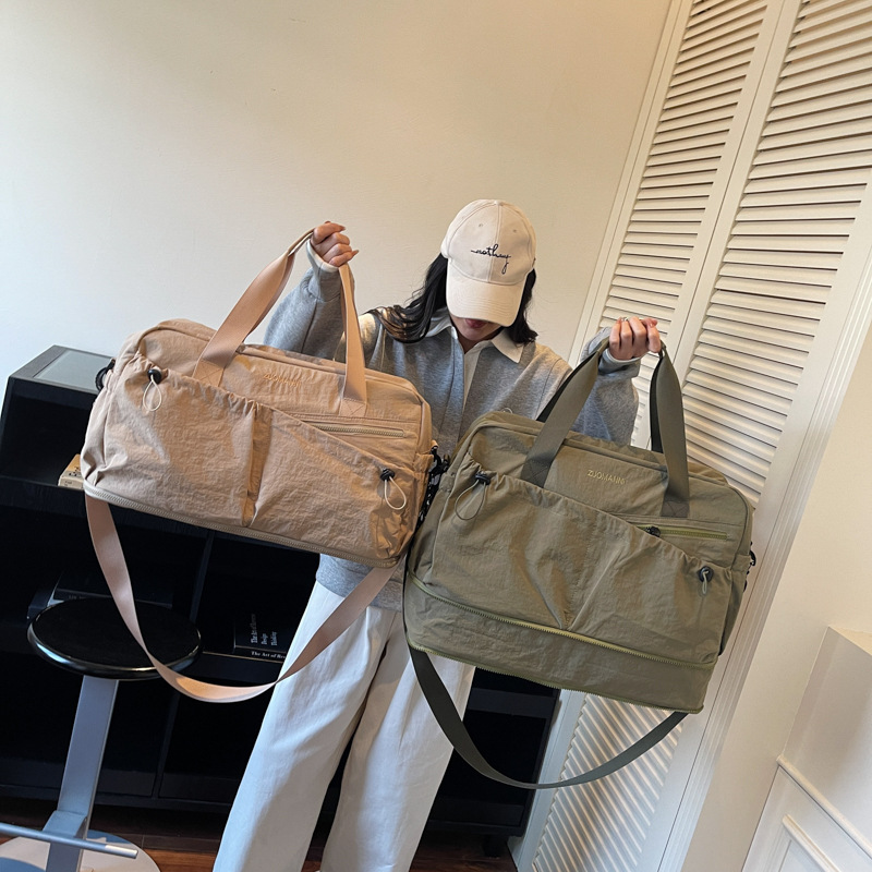 Seyahat çantası, Yüzme çantası - Women Bags Coach incelemesi ve fiyatı